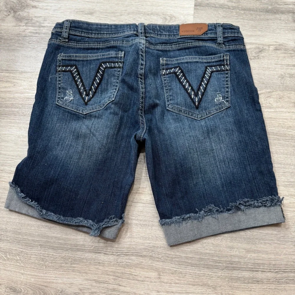 Vigoss Women Blue Distressed Denim Bermuda Shorts Size 11‎ Cuffed Frayed Hem